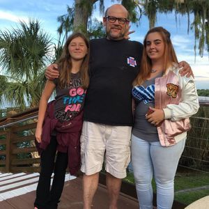 Meet your Posher, Wayne